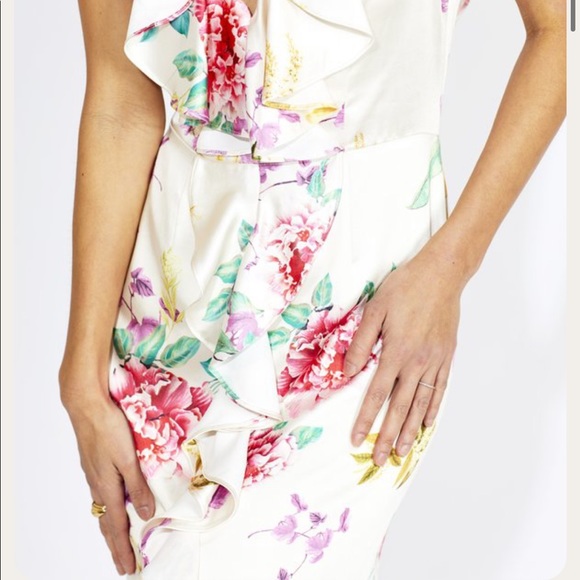 💖STUN KEEPSAKE SATIN LOVE ARROWS DRESS - Picture 8 of 15